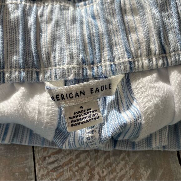 American Eagle-Pinstripe Mom High Rise Paper Bag Shorts (Size:4) - Picture 10 of 10